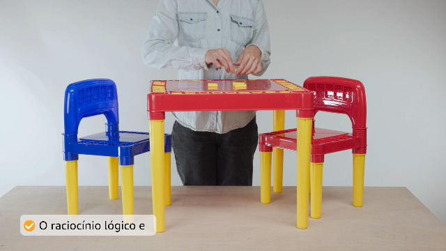 MESA PLAST.INF.2CADEIRAS TRITEC