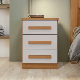 MESA DE CABECEIRA LOPAS C/03 GAV BAIAO 2021 C/04 PES PVC – AMENDOA CLEAN/OFF WHITE